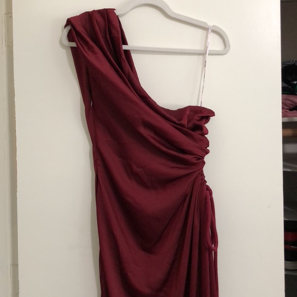 NEW Andrea Iyamah x REVOLVE Aylo One Shoulder Dress in Oxblood Red Maxi Dress - Picture 5 of 7